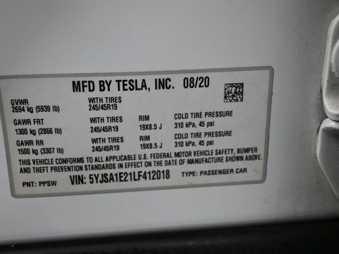 Used 2020 Tesla Model S Long Range Plus image 8