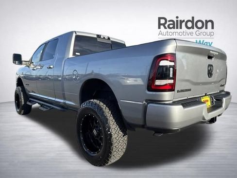 Used 2023 RAM 3500 Laramie AWD/4WD image 5