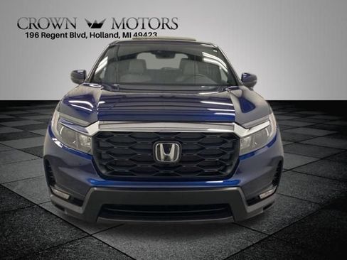 Used 2023 Honda Passport EX-L image 2