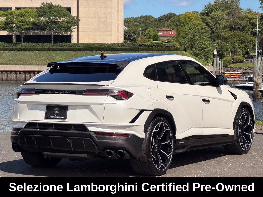 Used 2024 Lamborghini Urus Performante AWD/4WD image 5