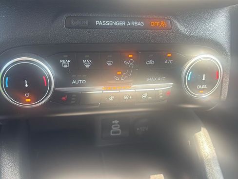Used 2024 Ford Escape Active image 13