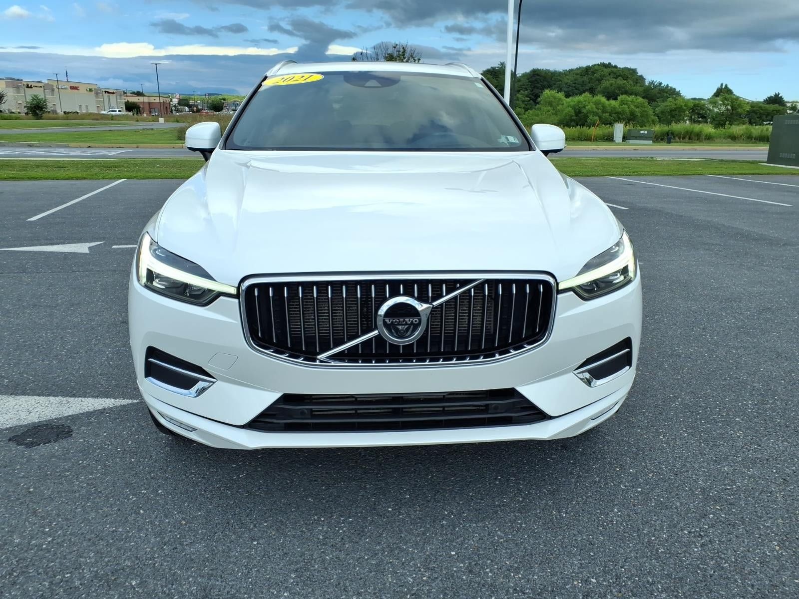 Used 2021 Volvo XC60 T6 Inscription w/ Advanced Package AWD/4WD image 2