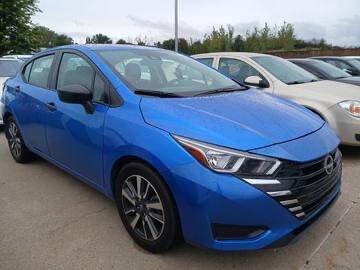 Used 2024 Nissan Versa S w/ S Plus Package FWD image 1