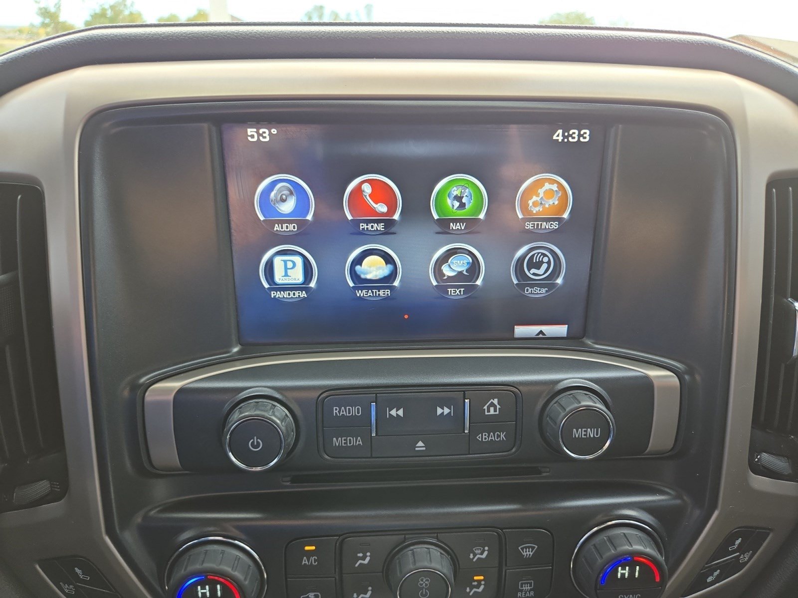 Used 2015 GMC Sierra 2500 Denali w/ Duramax Plus Package AWD/4WD image 21