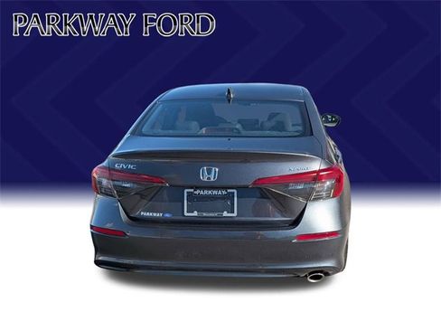 Used 2024 Honda Civic Sport image 6