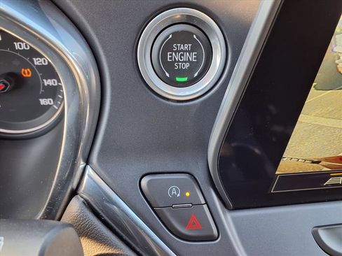 Used 2023 Chevrolet Blazer LT image 6