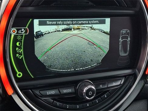 Used 2017 MINI Cooper Clubman ALL4 image 19