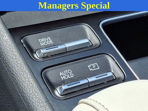 Used 2025 Hyundai Sonata SEL FWD image 24