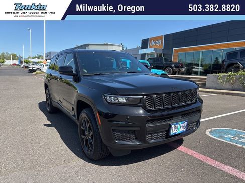 Used 2025 Jeep Grand Cherokee L Altitude AWD/4WD image 1