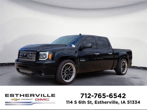 Used 2011 GMC Sierra 1500 Denali image 1