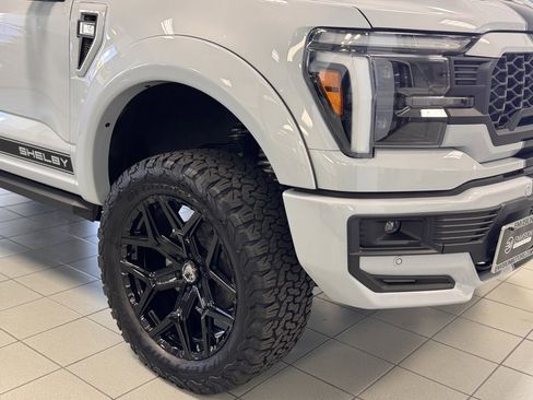 New 2025 Ford F150 Lariat w/ Equipment Group 502A High image 4