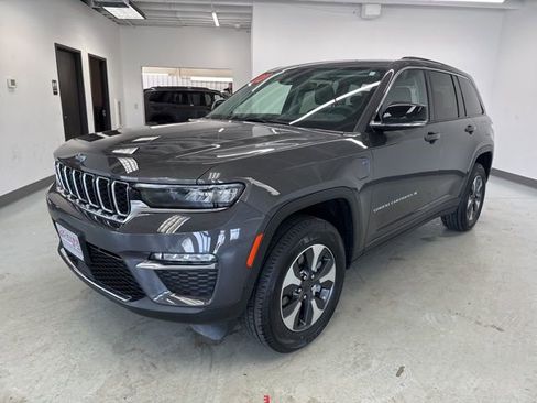 Used 2022 Jeep Grand Cherokee Limited 4xe AWD/4WD image 7