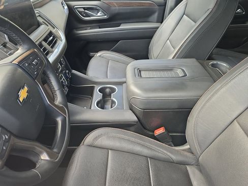 Used 2023 Chevrolet Tahoe High Country image 16