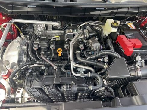 Used 2025 Mitsubishi Outlander SE image 38