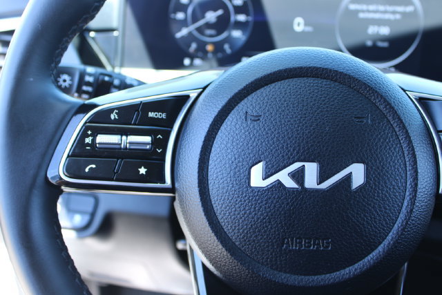 Used 2024 Kia Seltos S FWD image 19