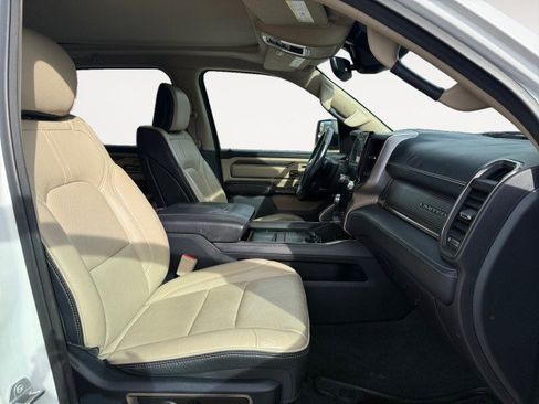 Used 2020 RAM 1500 Limited image 10