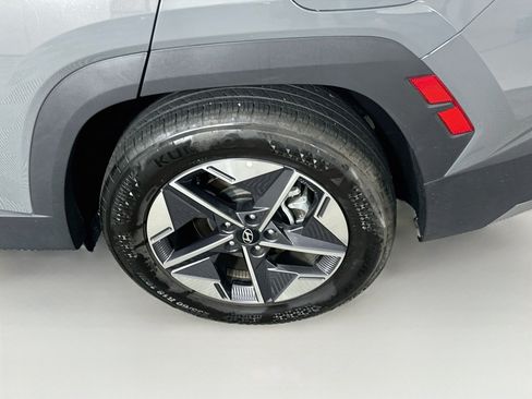 Used 2026 Hyundai Tucson SEL FWD image 11