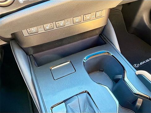 New 2025 Lexus ES 350 w/ Premium Package image 31