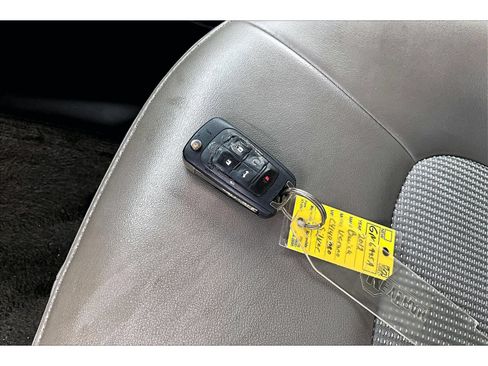 Used 2012 Buick Verano Convenience FWD image 51