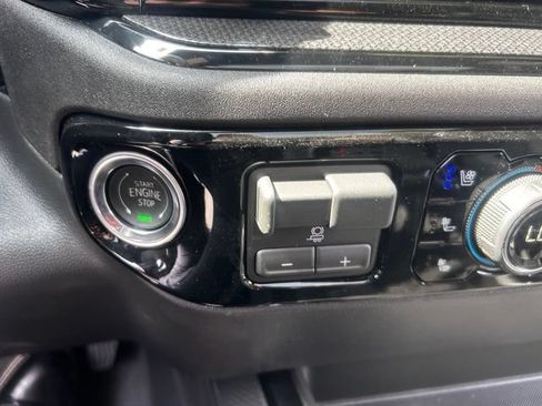 New 2026 Chevrolet Silverado 1500 ZR2 AWD/4WD image 32