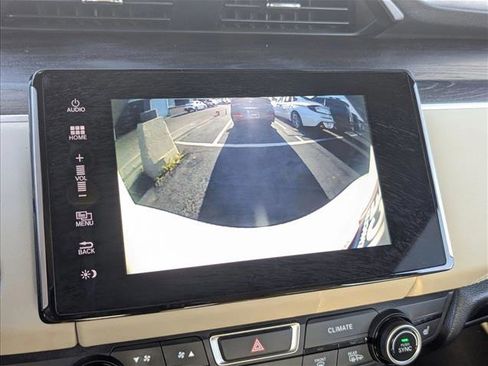 Used 2018 Honda Clarity Plug-In Hybrid image 13