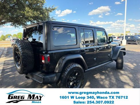 Used 2021 Jeep Wrangler Unlimited Sport AWD/4WD image 3