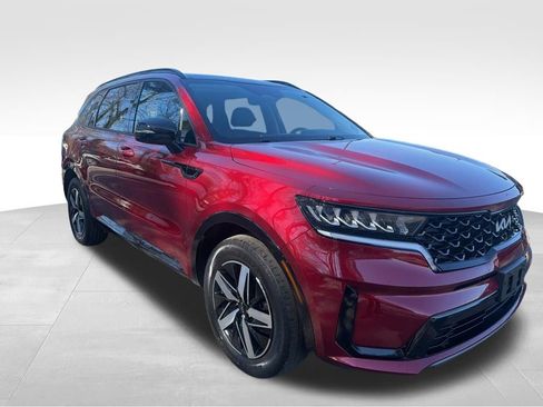 Used 2023 Kia Sorento S w/ Panoramic Sunroof Package image 7