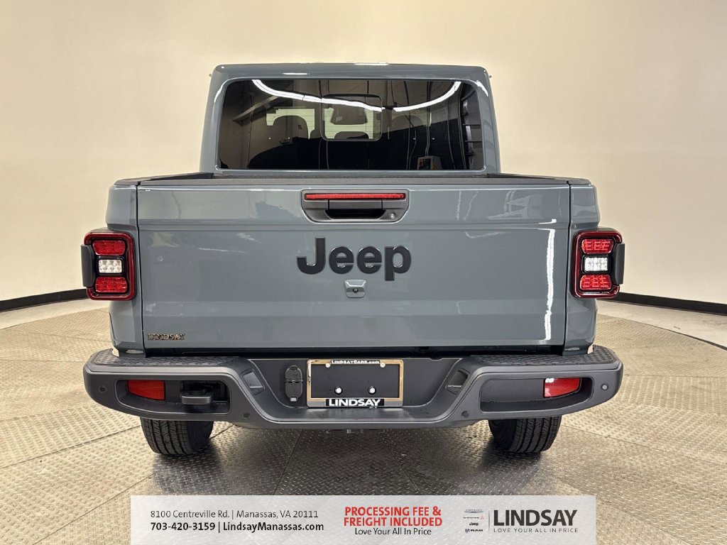 New 2026 Jeep Gladiator Sport AWD/4WD image 8
