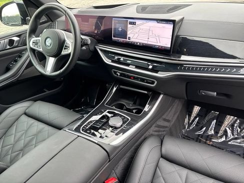 Used 2026 BMW X5 xDrive50e AWD/4WD image 30