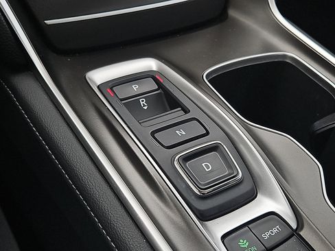 Used 2021 Honda Accord Touring image 15