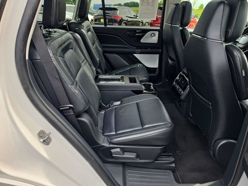Used 2025 Lincoln Aviator Reserve w/ Equipment Group 201A AWD/4WD image 36