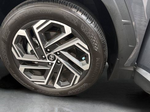 Certified 2026 Hyundai Tucson Limited FWD image 24