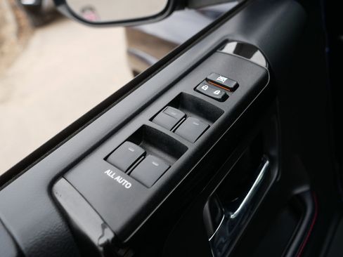 Used 2019 Toyota 4Runner TRD Off-Road Premium image 19