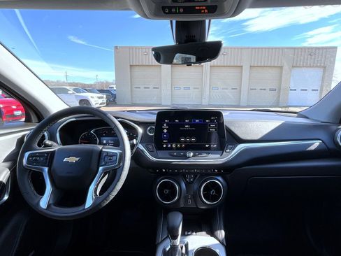 Used 2025 Chevrolet Blazer LT w/ Sound & Technology Package image 14