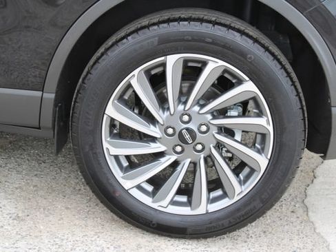 Used 2023 Lincoln Corsair Reserve FWD image 7