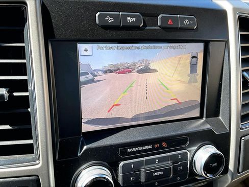 Used 2017 Ford F150 Lariat image 29