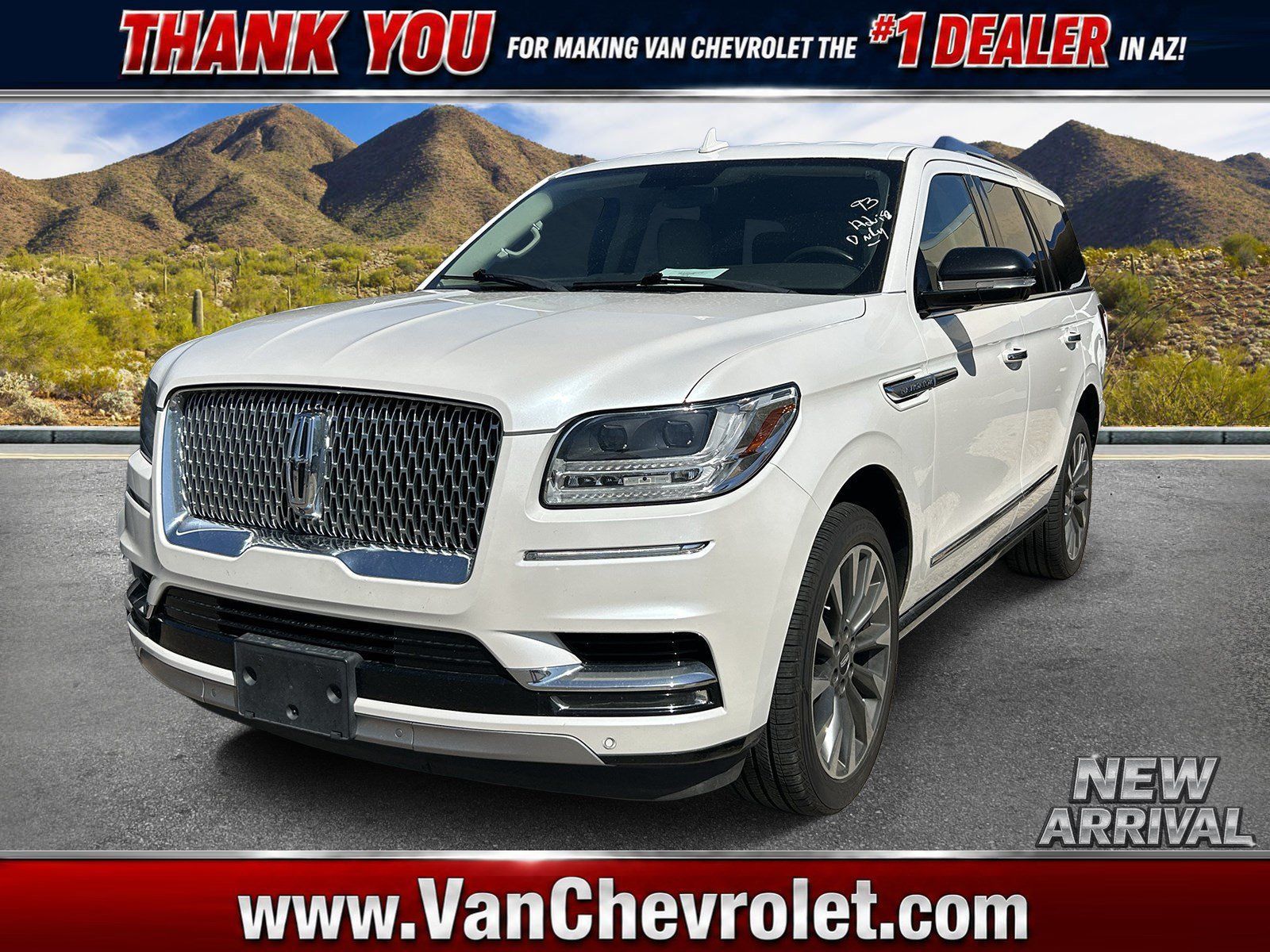 Used 2018 Lincoln Navigator Select RWD image 1