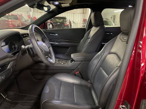 Used 2019 Cadillac XT4 Sport image 10