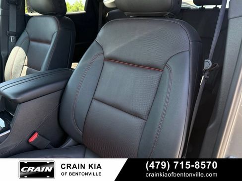 Used 2025 Chevrolet Blazer RS FWD image 22