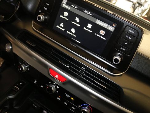 Used 2020 Kia Telluride S FWD image 32