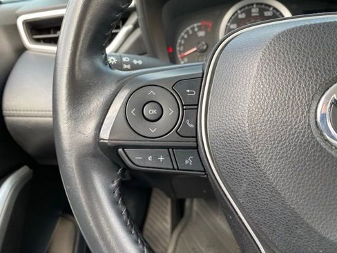 Used 2022 Toyota Corolla Cross LE FWD image 21