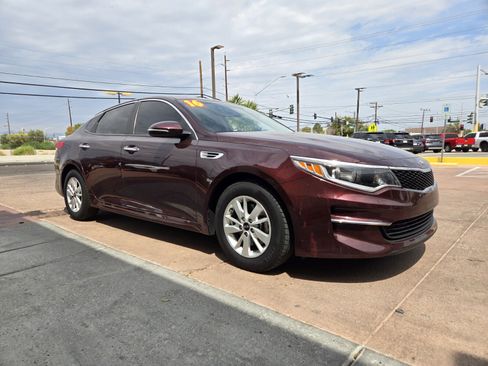 Used 2016 Kia Optima LX FWD image 4