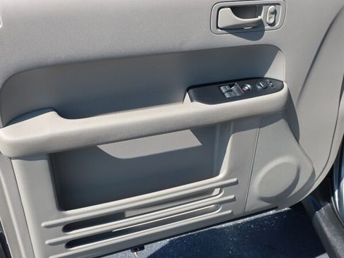 Used 2011 Honda Element EX image 11