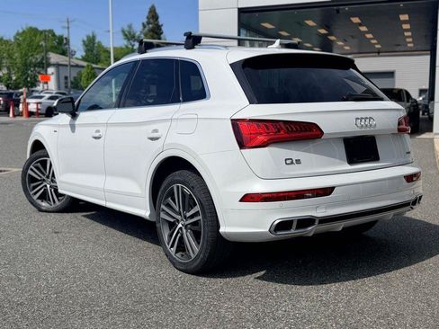 Used 2020 Audi Q5 e Premium Plus w/ Premium Plus Package AWD/4WD image 4