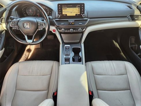 Certified 2022 Honda Accord Touring image 9