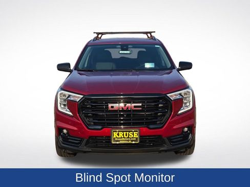Used 2024 GMC Terrain SLT w/ Tech Package AWD/4WD image 11