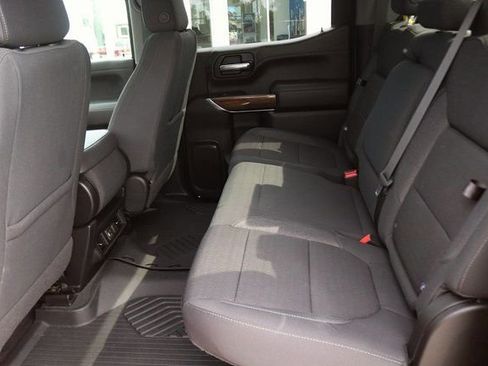 Used 2022 Chevrolet Silverado 1500 RST image 16