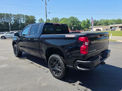 New 2026 Chevrolet Silverado 1500 Custom Trail Boss AWD/4WD image 3