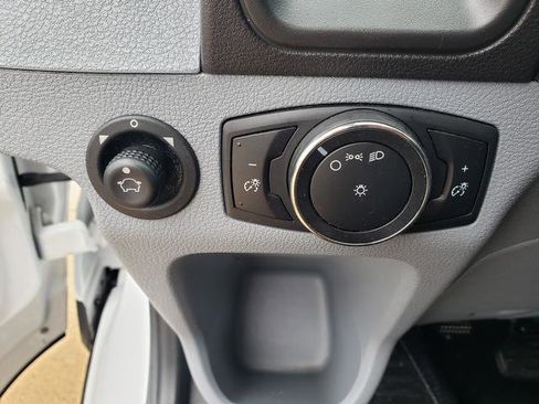 Used 2015 Ford Transit 150 T-150 130 Low Rf 8600 GVWR Sw image 22