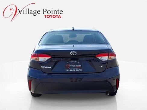 Used 2024 Toyota Corolla LE image 5